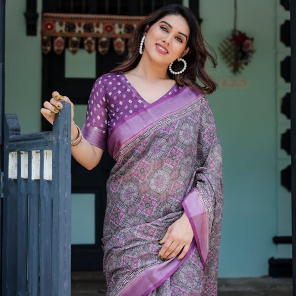 Elegant Purple Cotton Linen Saree with Geometric Motif and Blouse | Crown Fashion