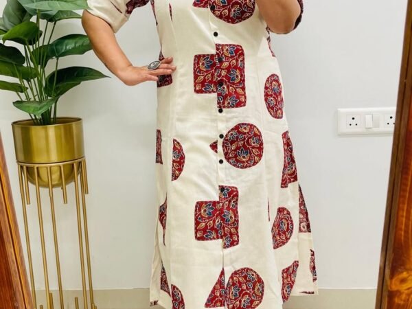Cream Cotton Kurta Set with Block-Style Maroon Motifs | Komal Collection