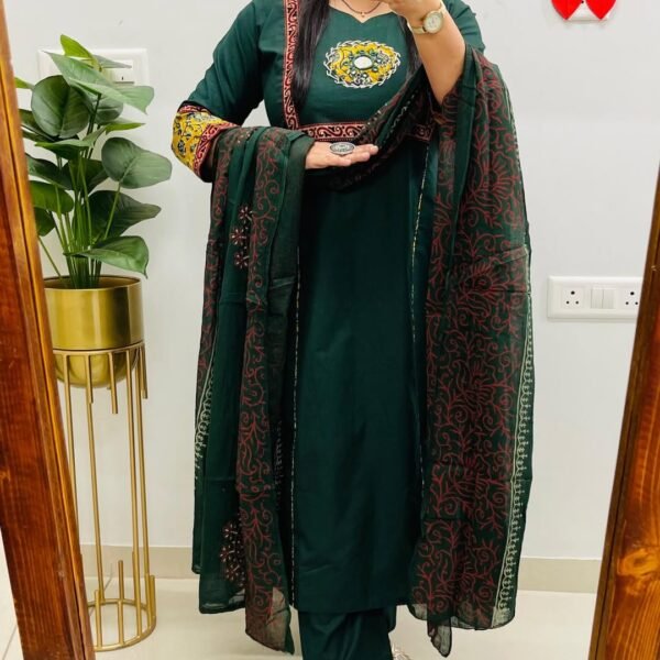 Women's Emerald Green Anarkali Suit with Circular Mirror-Work Embroidery and Red Vine Print Dupatta | Komal Collection