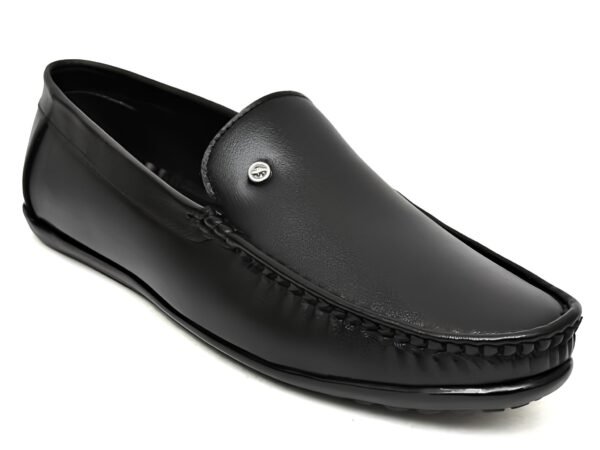 Latest Modern Design Casual Loafers for Men & Boys | Slip-On Daily Wear Shoes | Flexible & Comfortable Driving Shoes for Everyday Use | WUGO