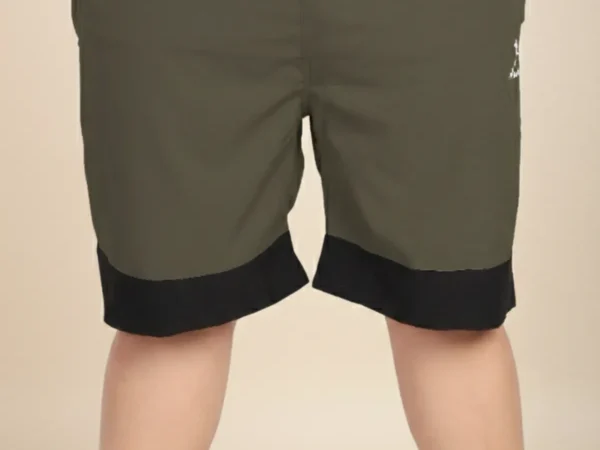 Green Lycra Blend Polyester Elasticated Solid Shorts For Men | Adaaistic