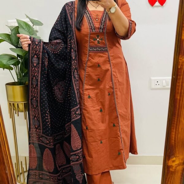 Women's Rust Radiance – Cotton A-Line Kurta Set with Ajrakh-Print Dupatta | Komal Collection