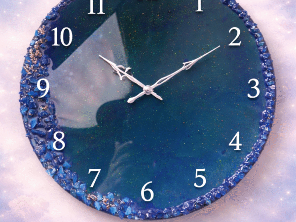 Resin handmade wall clock/ Elegant creation