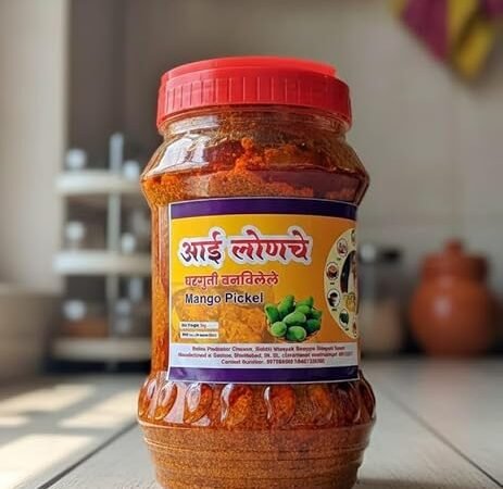 Homemade Mango Pickle, Traditional Indian Style Jar | Traditional Indian Spicy & Tangy Achar | Authentic Raw Mango, Mustard oil, kalonji, Saunf, Asafoetida, Salt, Mixed spices & Condiments. (Large01, 1000, gram) | Aai lonche