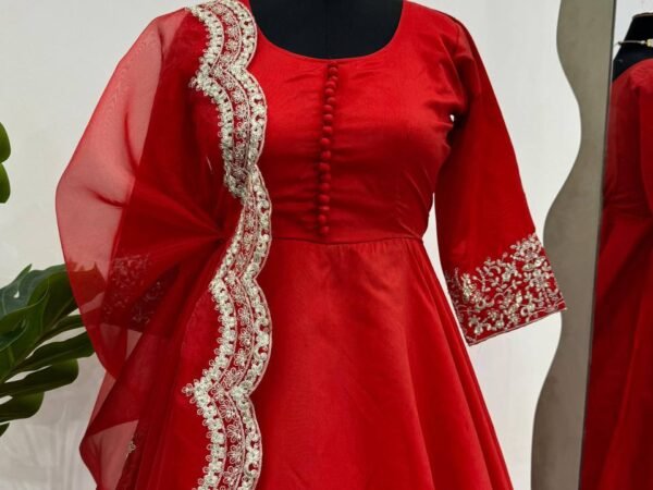 New 5000 Series Designer Suit Set | Tapeta Silk Top with Butterfly Net Dupatta | Potali Button Work | BRAD LEEZO