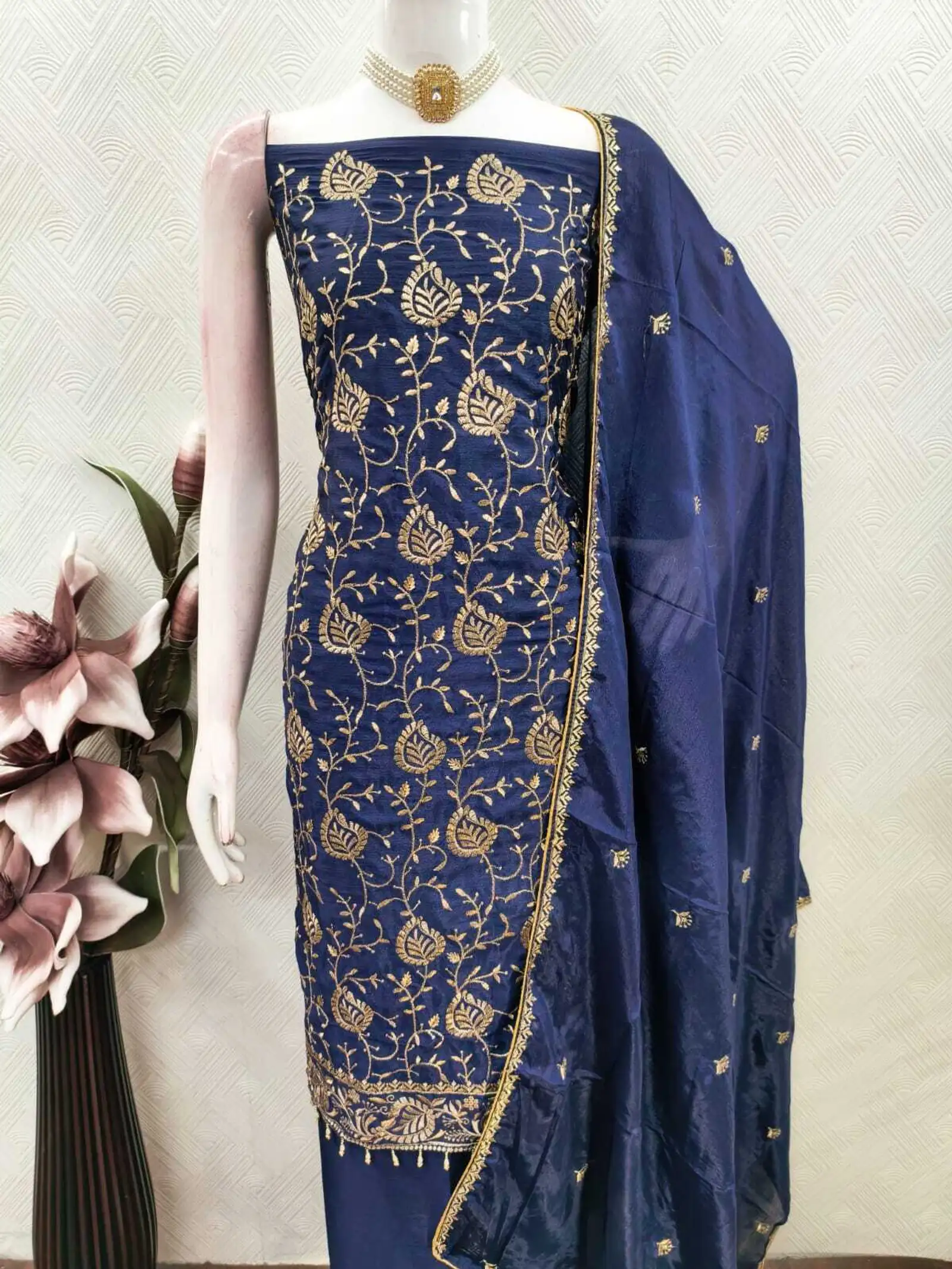 yes-2-m-unstitched-2-m-2-5-m-egs-gold-emb-set01-brad-leezo-original-imahjf4yjzfm6mzb